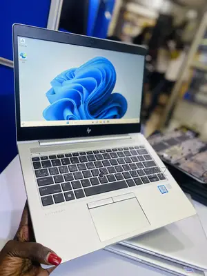 Laptop HP EliteBook 830 G6 8GB Intel Core I5 SSHD (Hybrid) 256GB