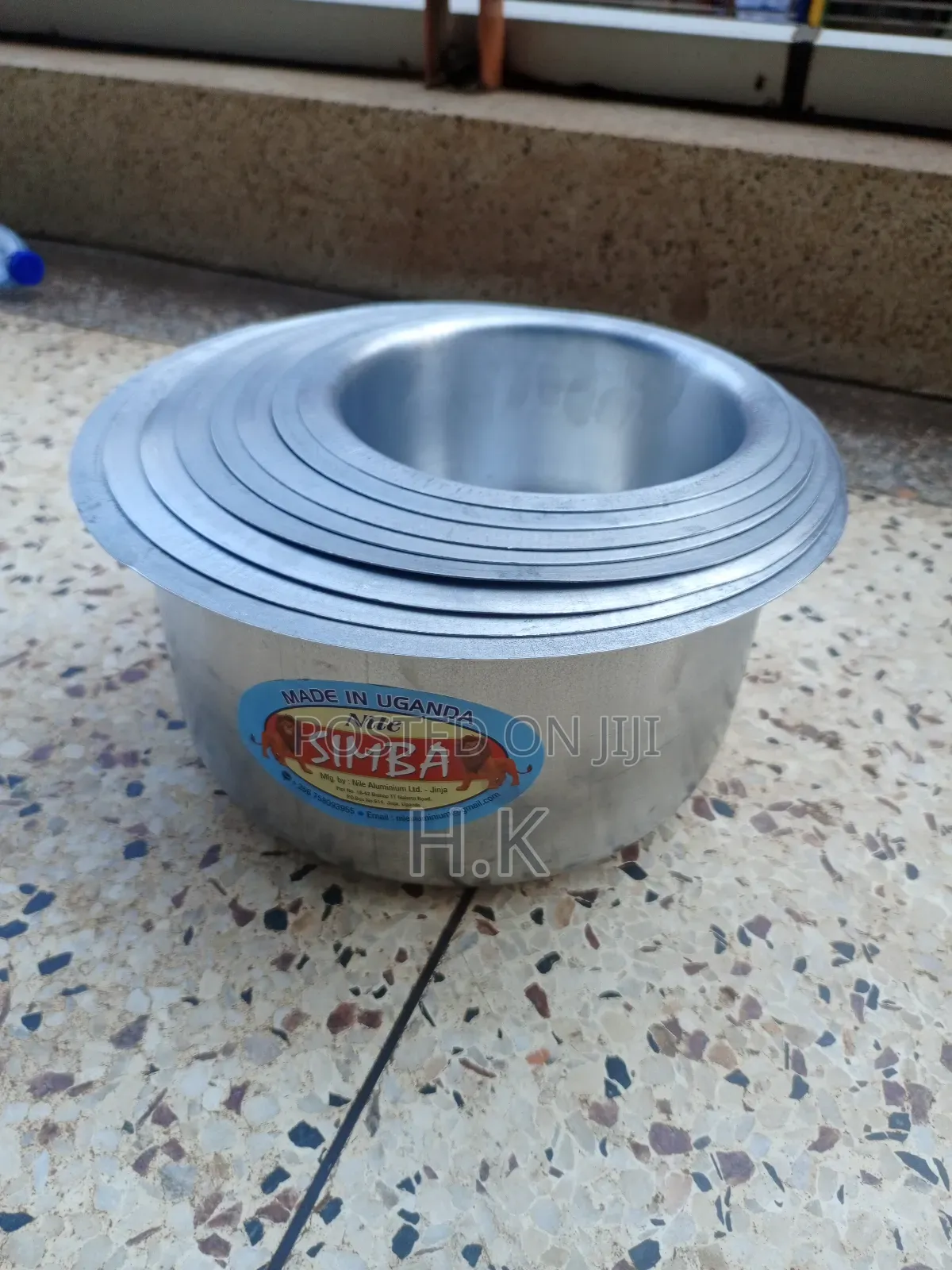 8pc Set of Simba Brand Aluminum Saucepans.