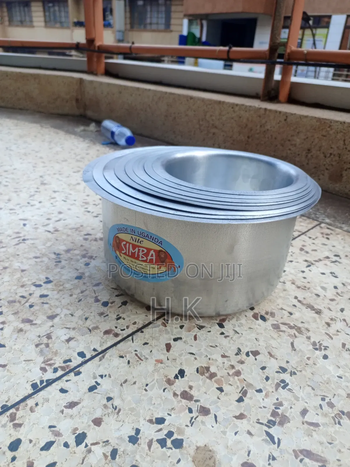 8pc Set of Simba Brand Aluminum Saucepans.