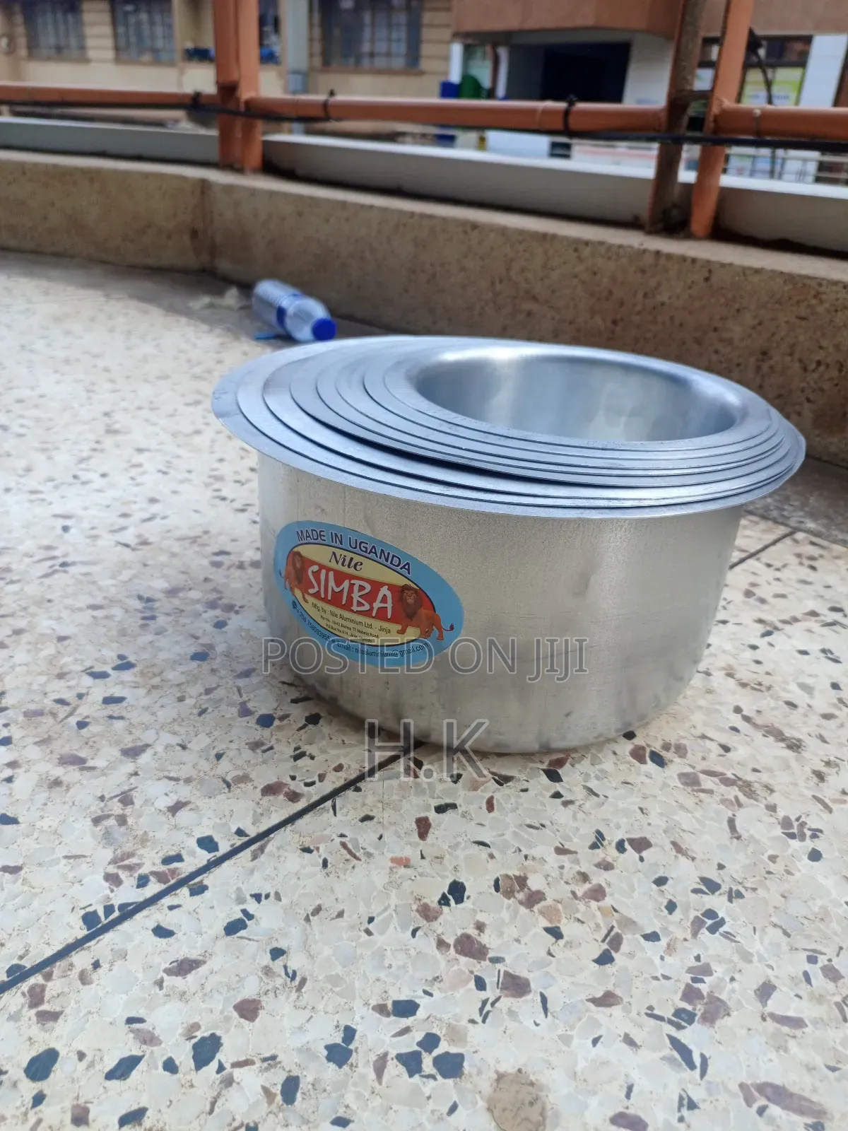 8pc Set of Simba Brand Aluminum Saucepans.