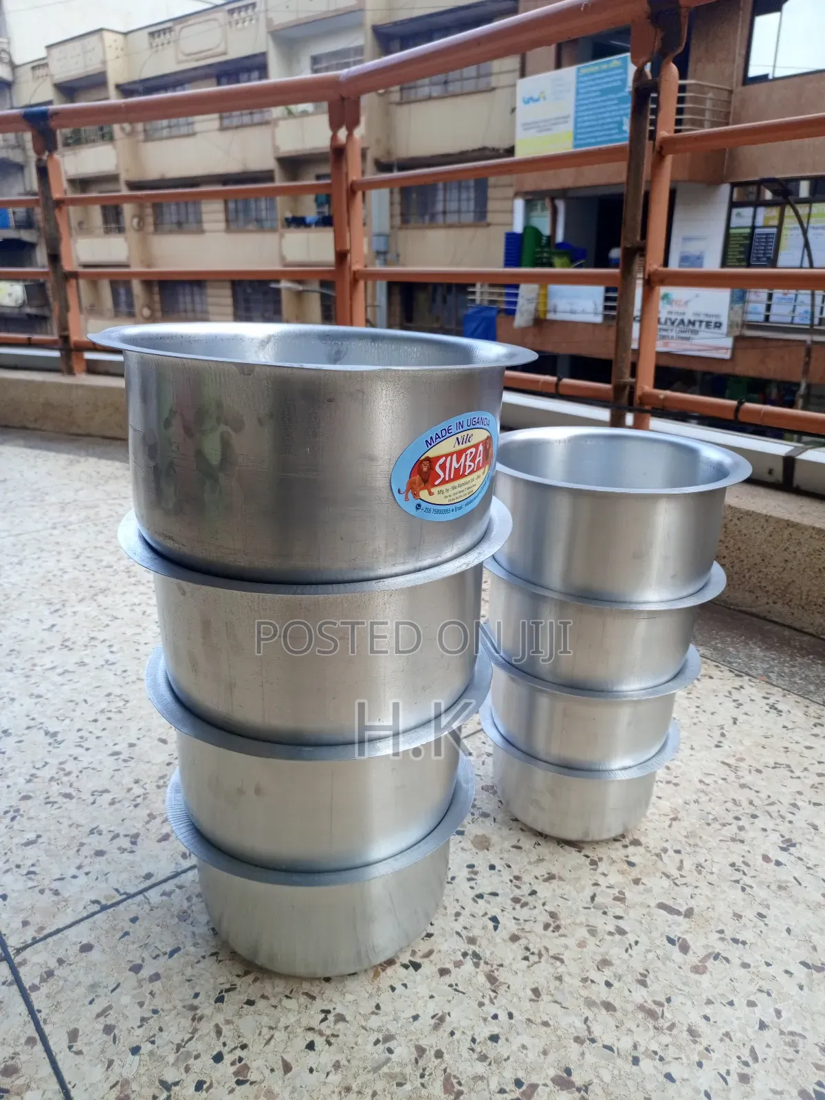 8pc Set of Simba Brand Aluminum Saucepans.