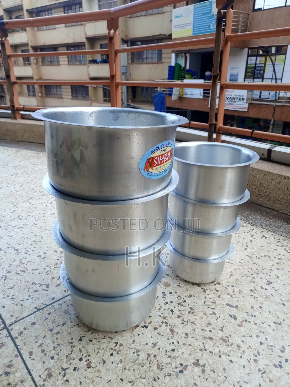 8pc Set of Simba Brand Aluminum Saucepans.