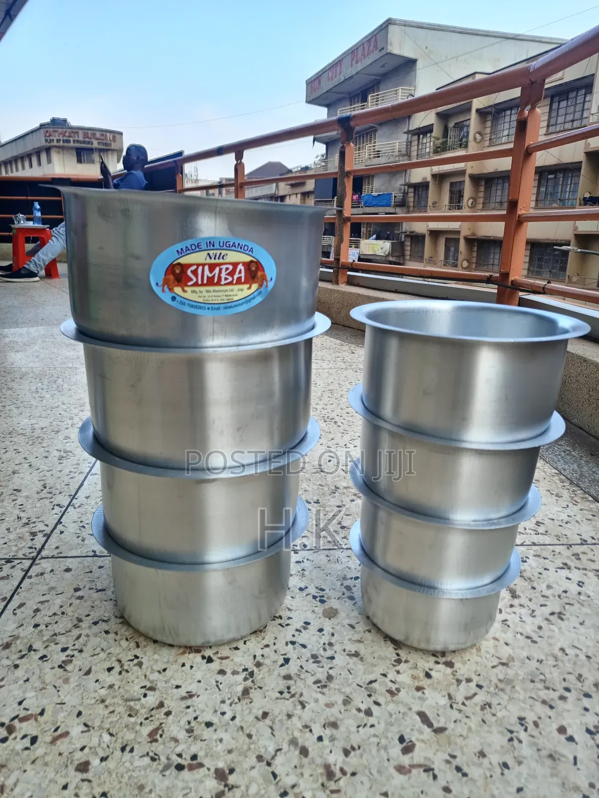8pc Set of Simba Brand Aluminum Saucepans.