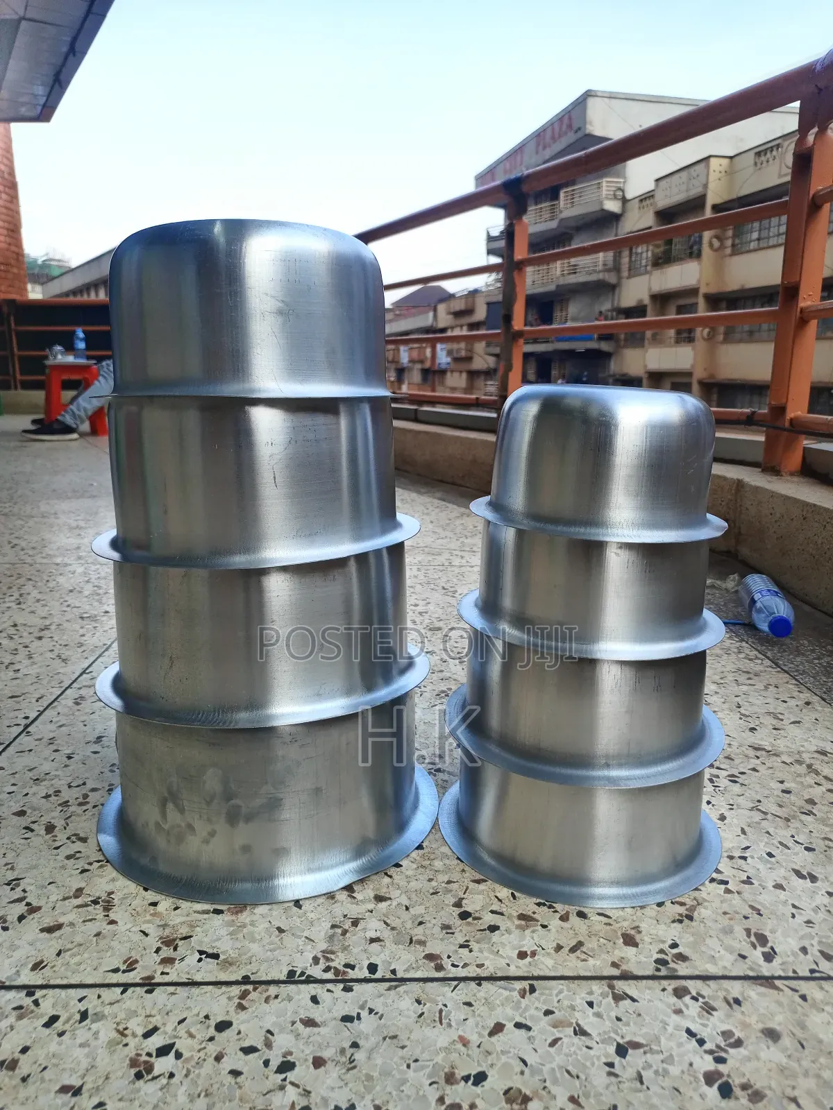 8pc Set of Simba Brand Aluminum Saucepans.