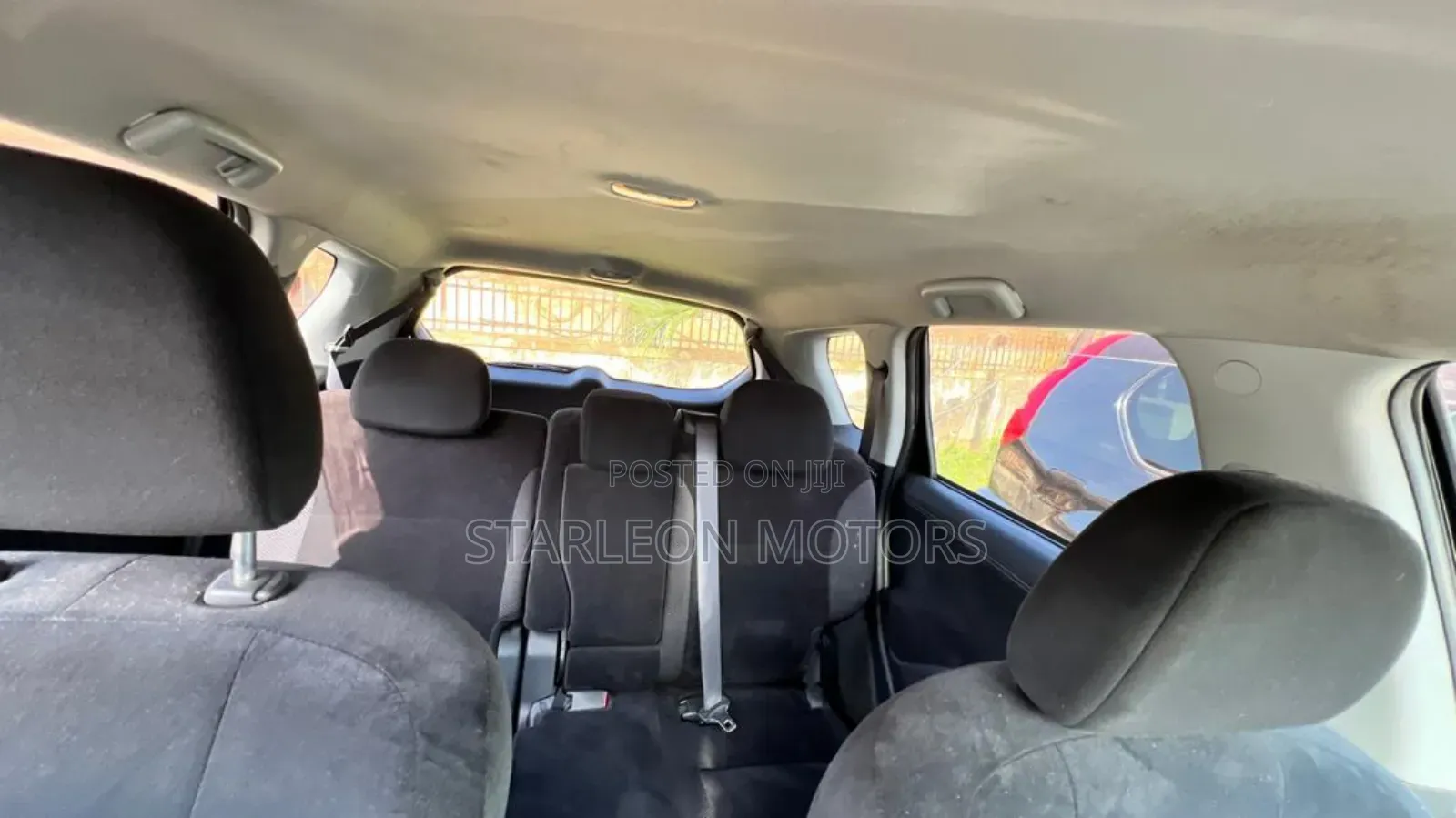 Mitsubishi Outlander 2011 Black