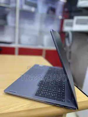 Laptop Lenovo ThinkBook 15 16GB Intel Core i5 SSD 512GB