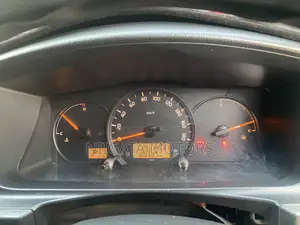 Toyota HiAce 2016 Silver