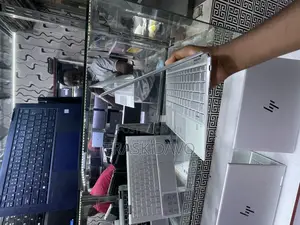 New Laptop HP Spectre 32GB Intel Core Ultra 7 SSD 2T