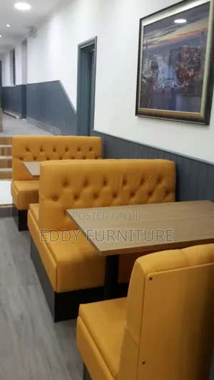 Cafe Seates