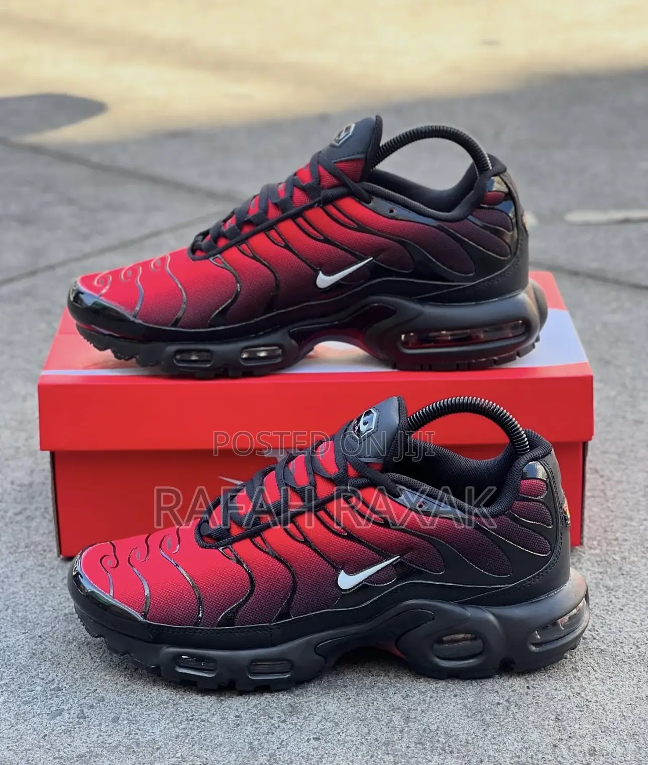 Original Nike Tn Air Max Plus “Deadpool” Sneakers