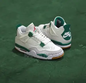 Original Nike Air Jordan 4 Sb “Pine Green” Sneakers