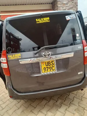 Toyota Noah Carhire Selfdrive or With Driver Airport Pick-Up Tours 50