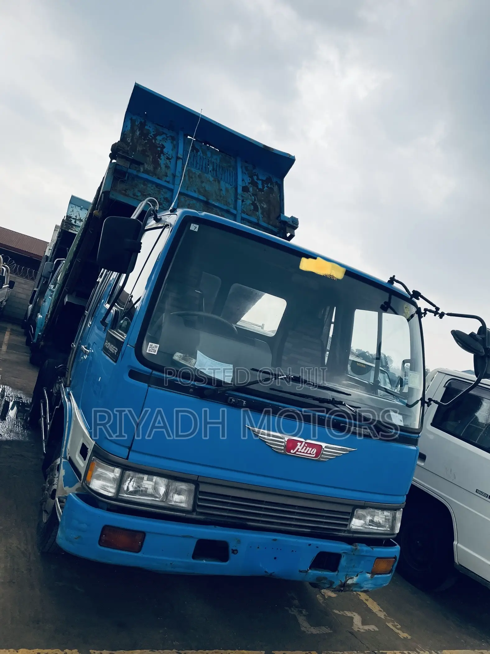 Hino Dumper J08c Engine
