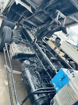 Hino Dumper J08c Engine