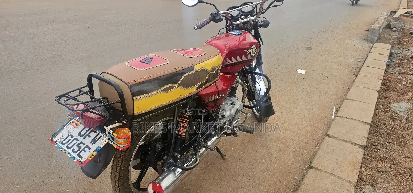Boss Hoss BH3 2023 Red