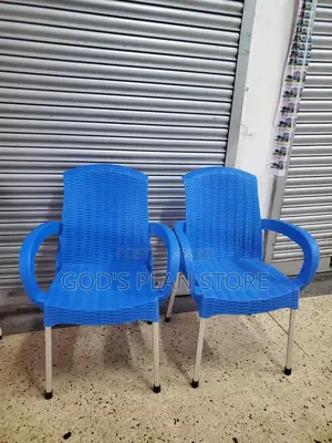 Blue Castor Plastic Chairs Plastic Chairs