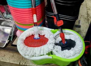 Spin Mop With a Bucket