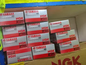 Yamaha Plug B8 Spark 10 Pieces