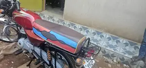 Bajaj Boxer 100 2024 Red