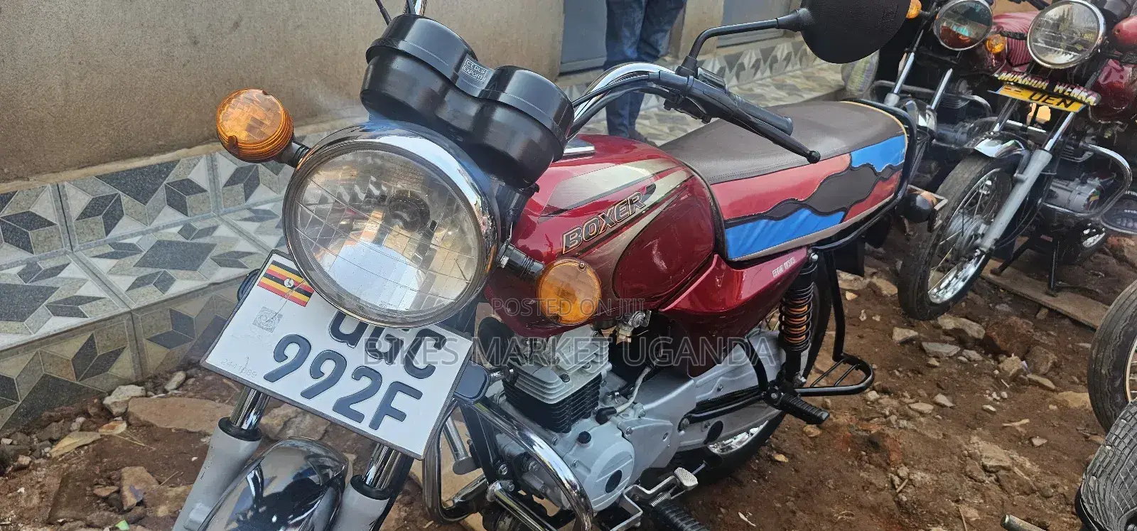 Bajaj Boxer 100 2024 Red