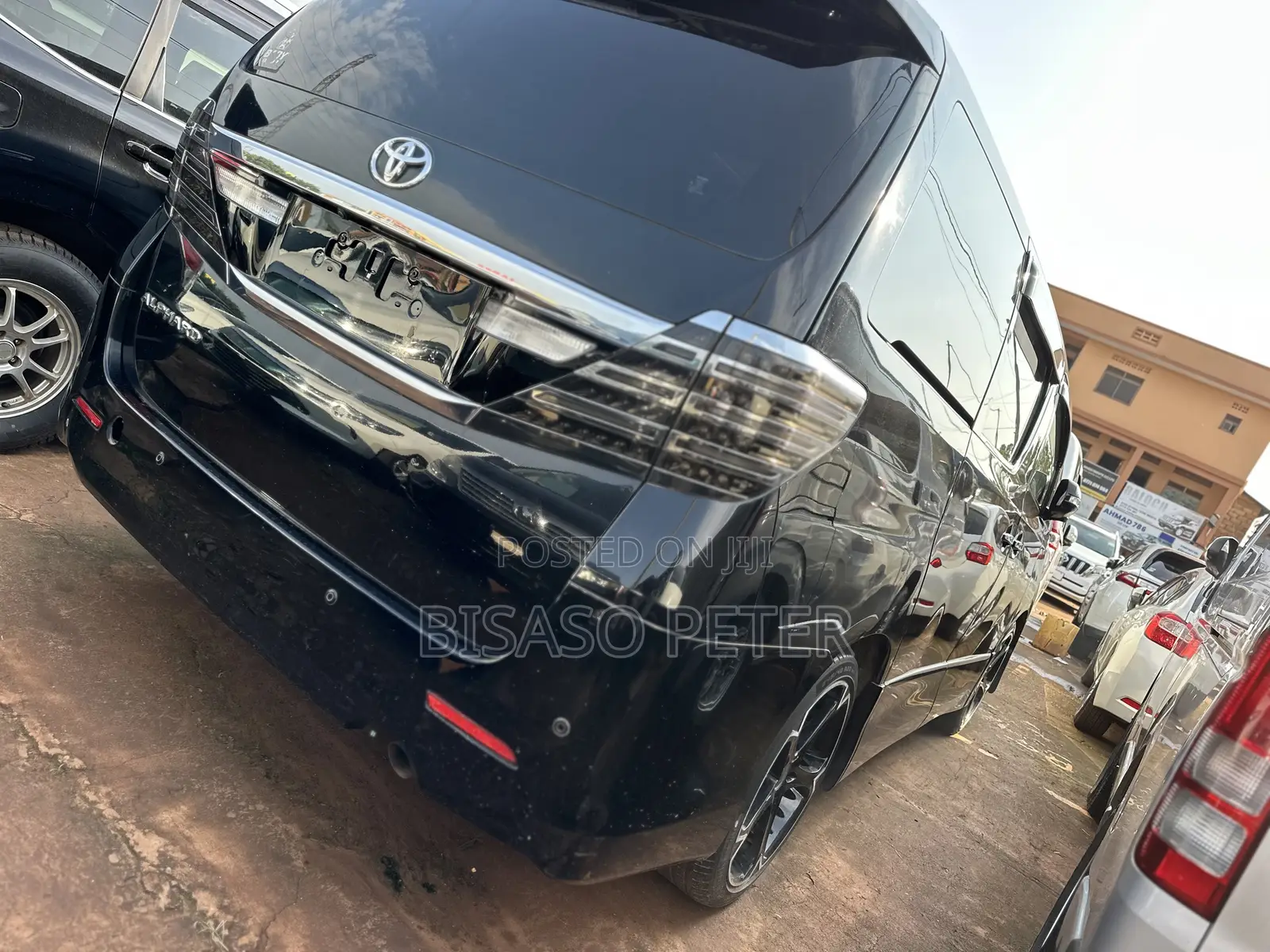 Toyota Alphard 2.4 Petrol AWD 2012 Black