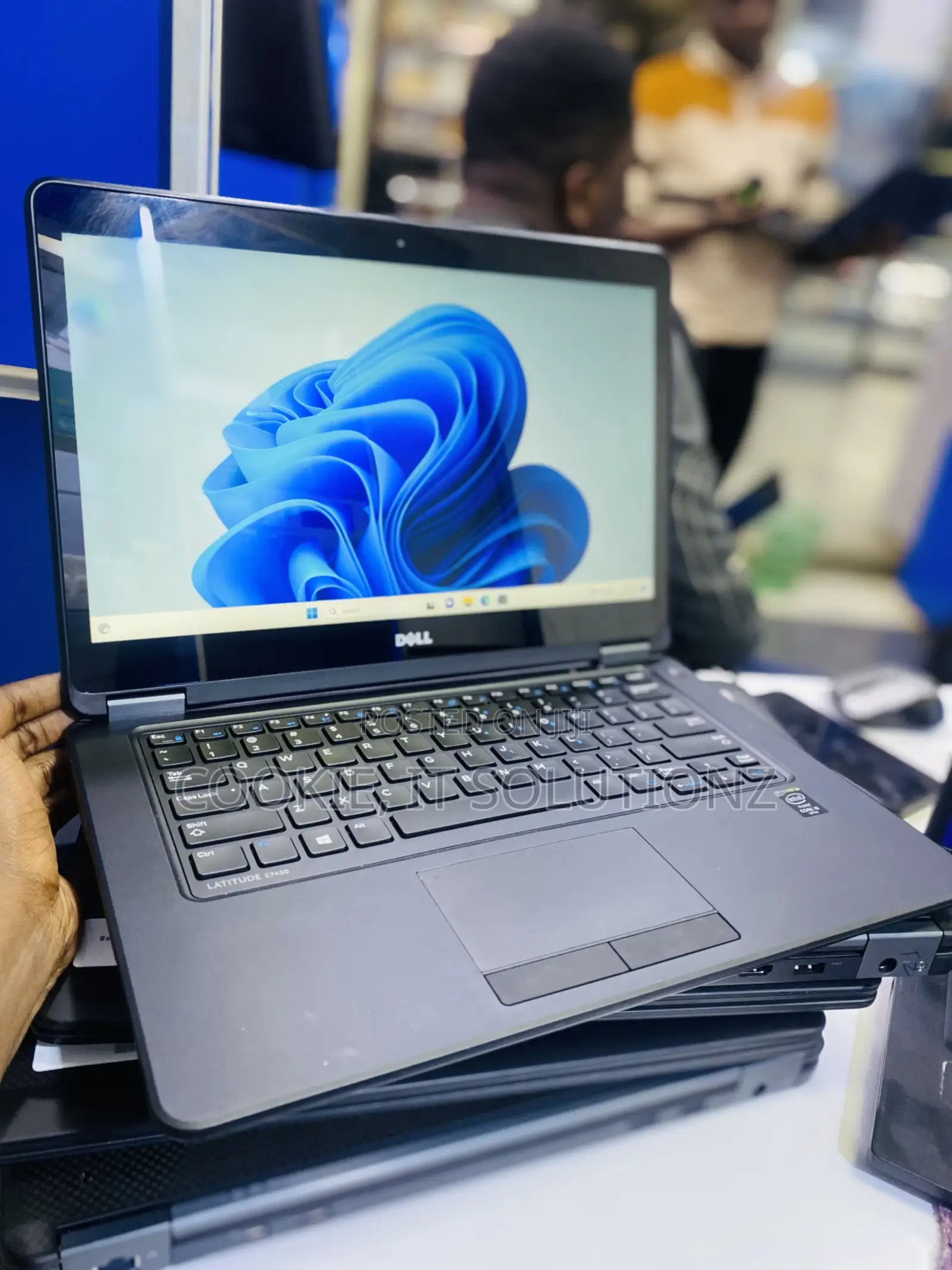 Laptop Dell Latitude 7450 8GB Intel Core I5 SSD 256GB