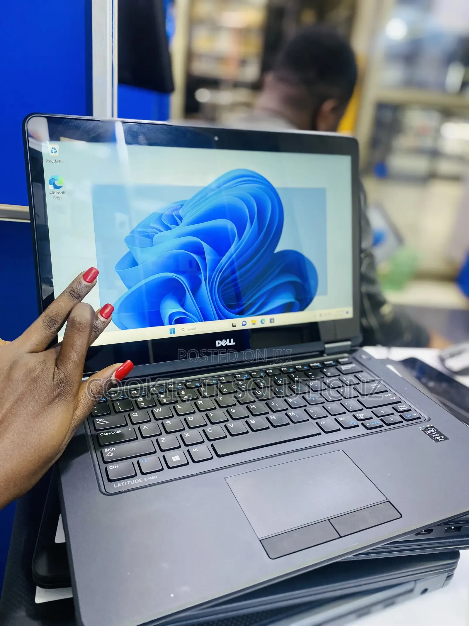Laptop Dell Latitude 7450 8GB Intel Core I5 SSD 256GB