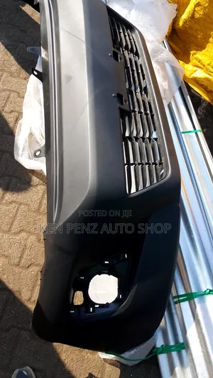 Bumper Hilux Revo