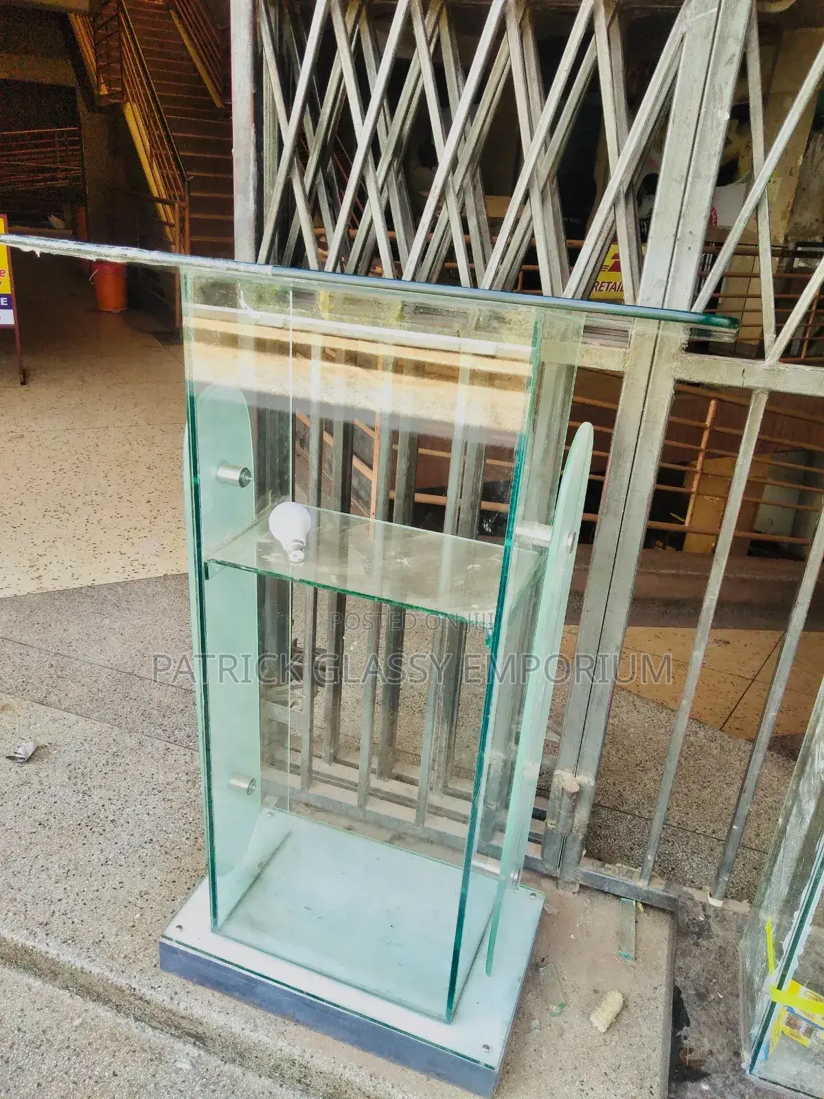 Clear Desk