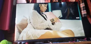 Synix Smart/Android Tv 43 Inches Full Hd