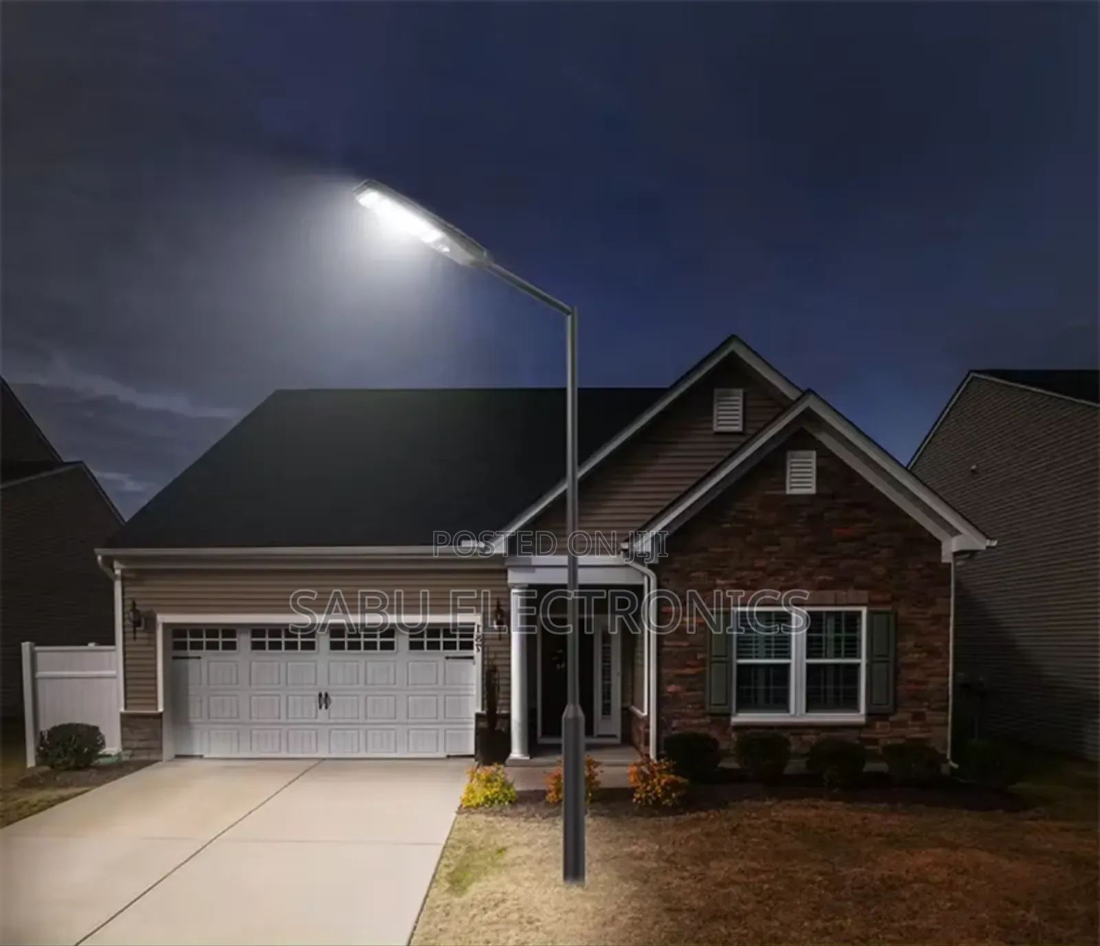 500w Solar Street Light Has Ir Motion Sensor–Waterproof Remote Control