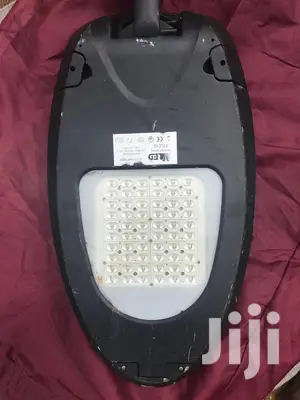 UK LED 90W Street Lights (100+ Pieces