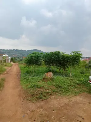 Plot for Sale 40x80ft at 18m Ugx Lukwanga Town Sentema Road