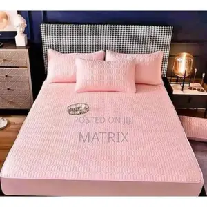 6x6 Quilted Waterproof Mattress Protector