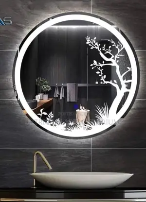 Circular Lightning Mirror
