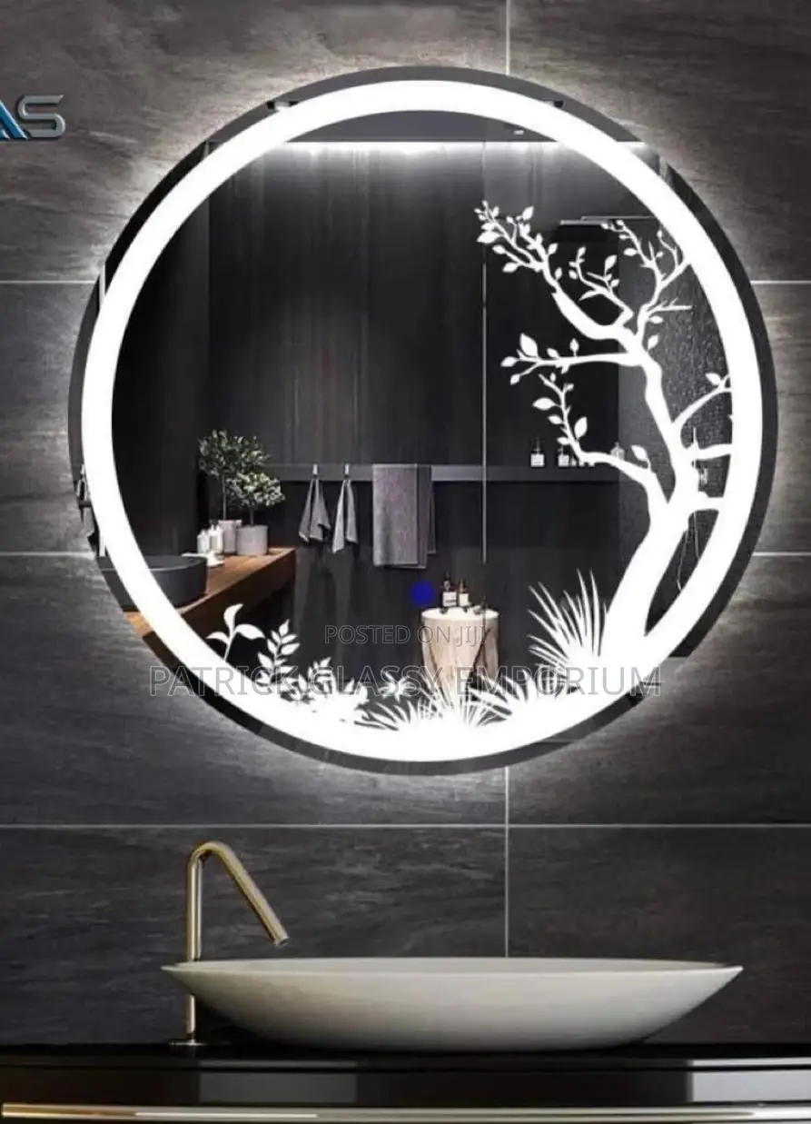 Circular Lightning Mirror
