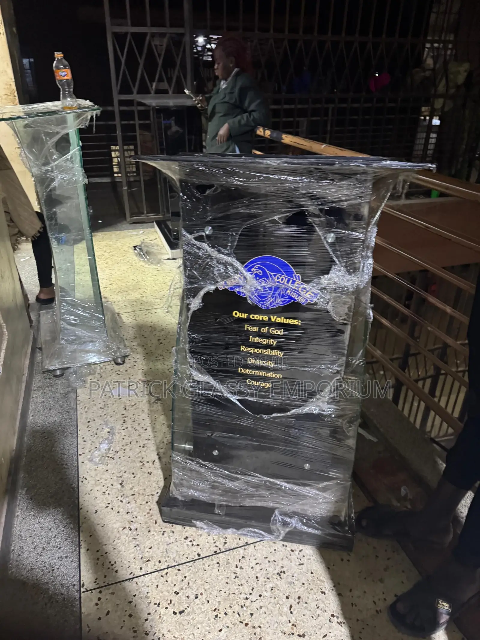Curved Sides Podium