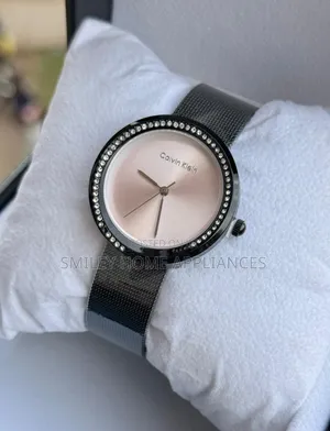 Beautiful Ladies Calvin Klein Wrist Analog Time Piece Gift Box