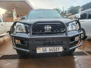 Toyota Landcruiser Prado Tx Hire Cars 8 Airport Pick-Up Wedding Cars