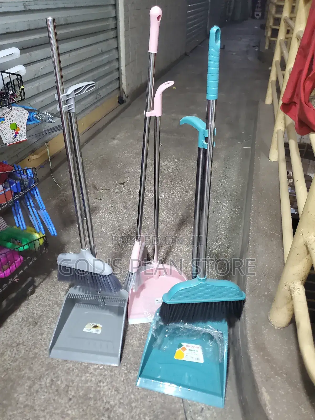 Imported Plastic Dust Pan and Broom