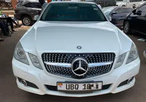 Mercedes-Benz E300 2010 Silver