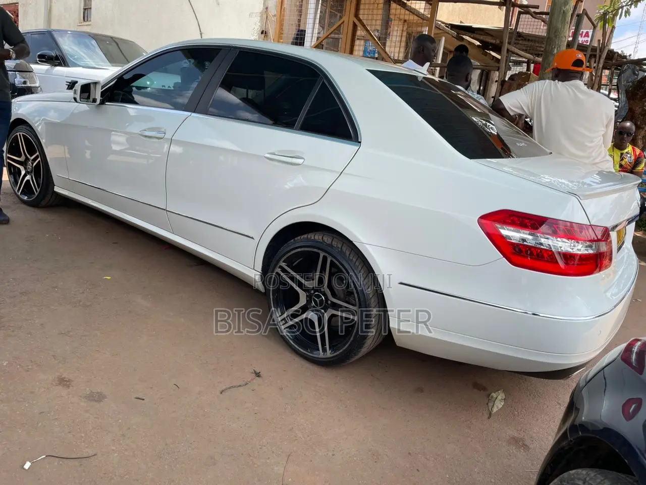 Mercedes-Benz E300 2010 Silver