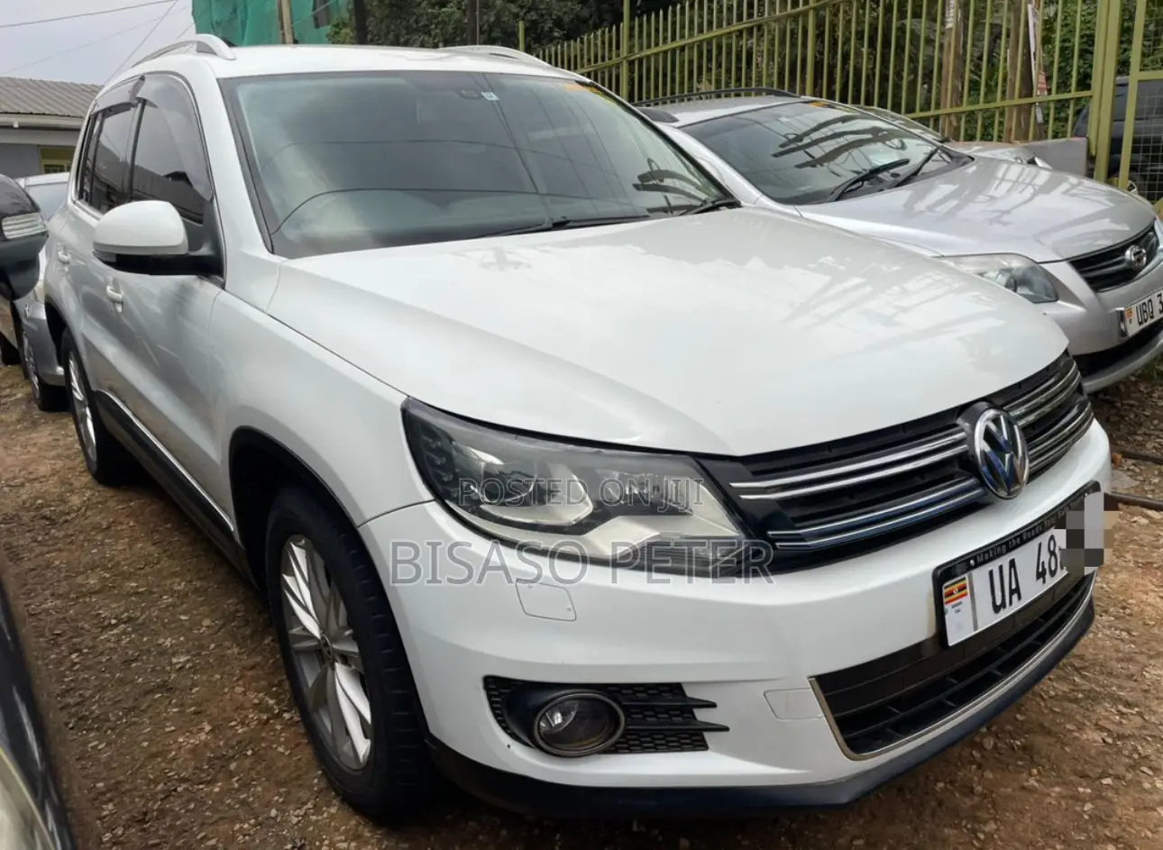 Volkswagen Tiguan S 2013 White