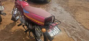 Bajaj Boxer 100 2023 Red