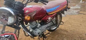 Bajaj Boxer 100 2023 Red
