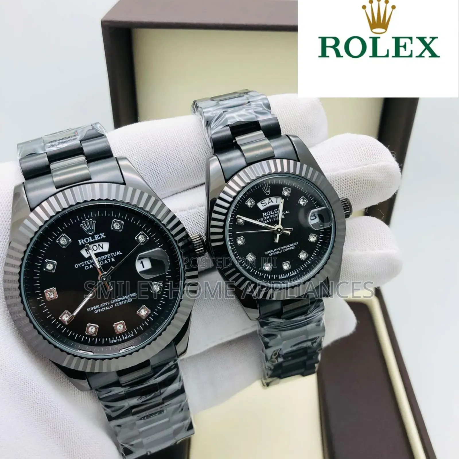 Role Couples' Wrist Analog Time Piece at 20% Discount