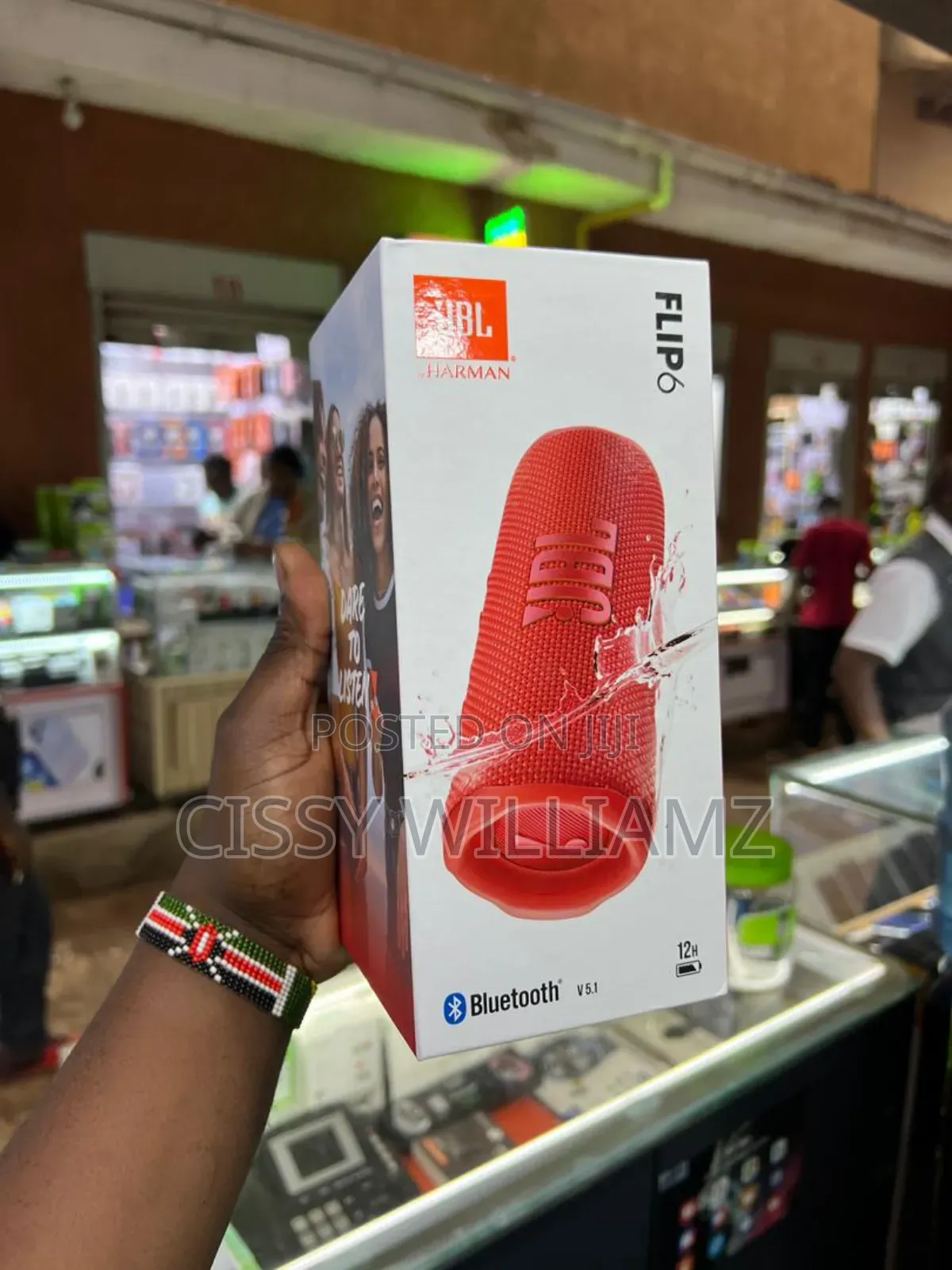JBL Flip 6 Portable Bluetooth Speaker