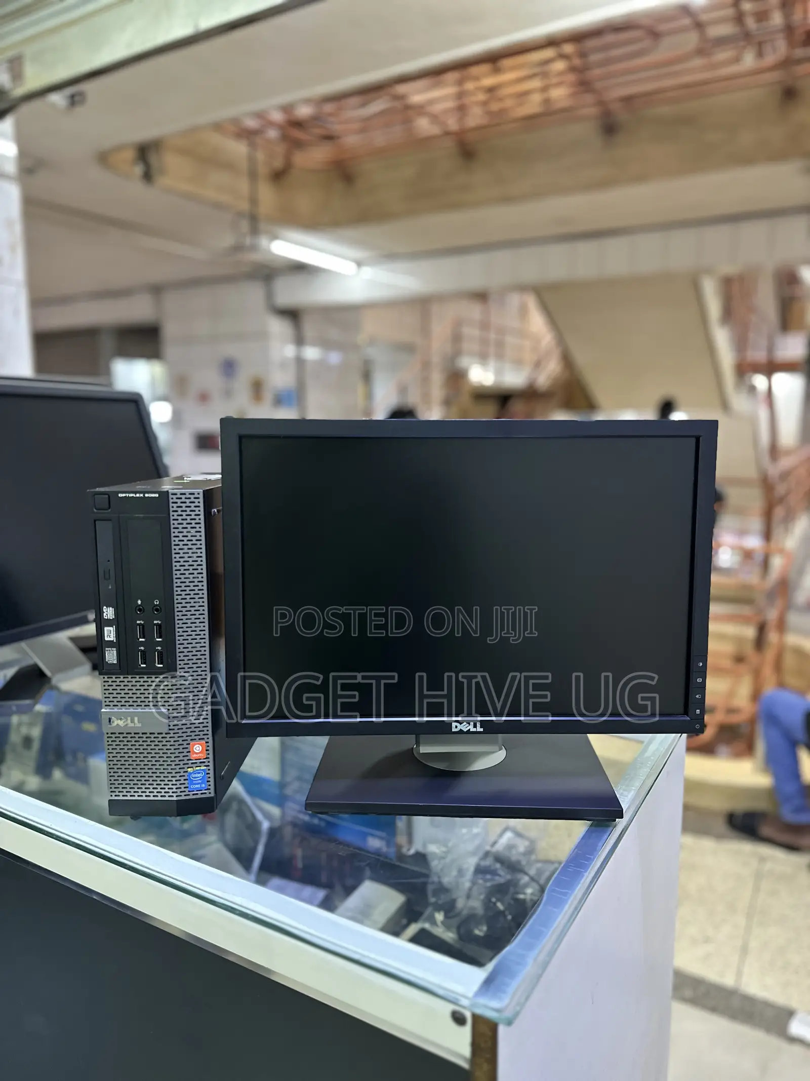 Desktop Computer Dell OptiPlex 3020 4GB Intel Core I3 HDD 500GB