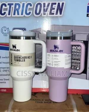 Stanley Cup the Quencher H2.O Flow State Tumbler