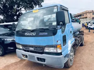Isuzu Juston